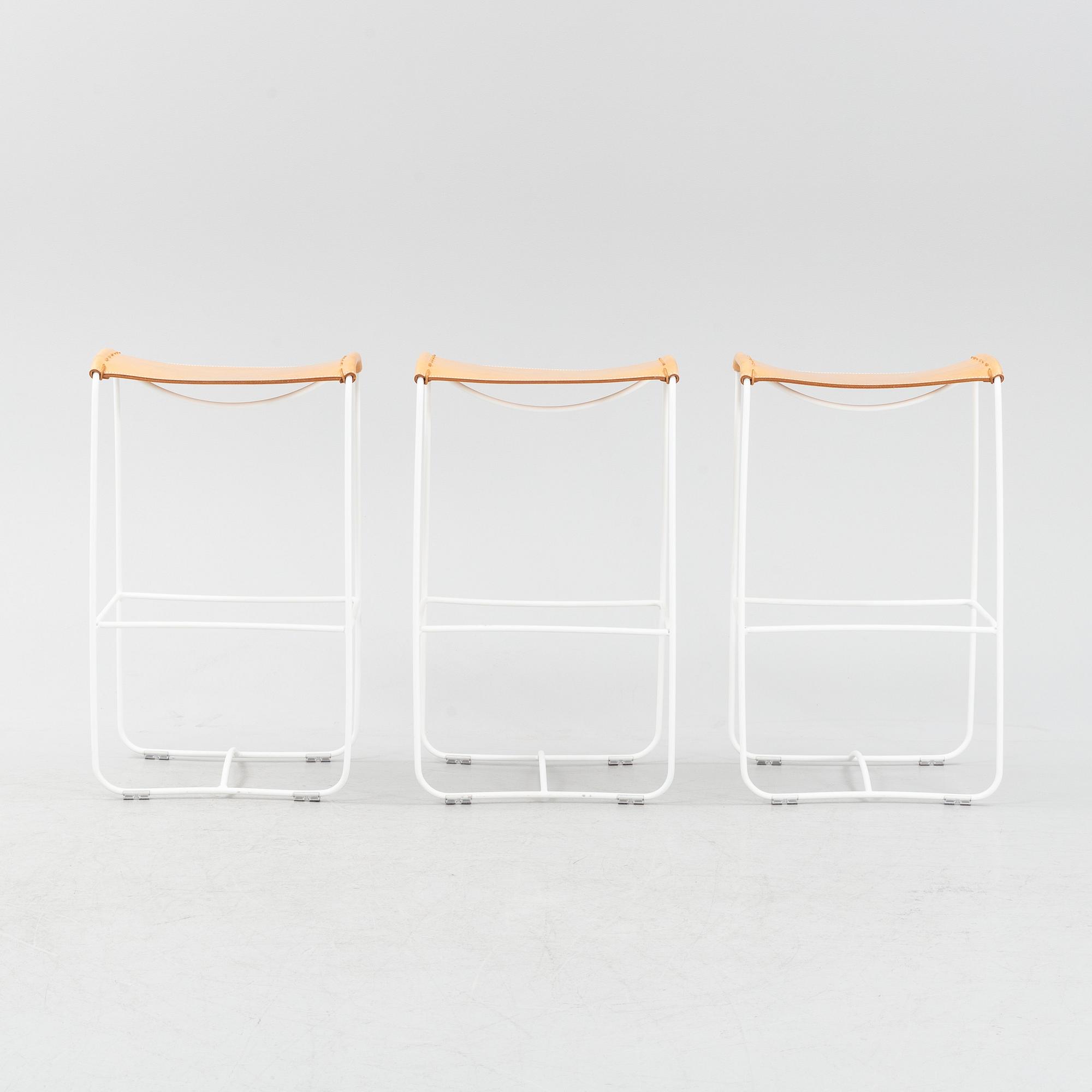 Studioilse (Ilse Crawford), barpallar 3 st, Perching, Artifort, samtida.