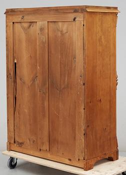 CHIFFONJE, nyrenässans, 1800-talets andra hälft.