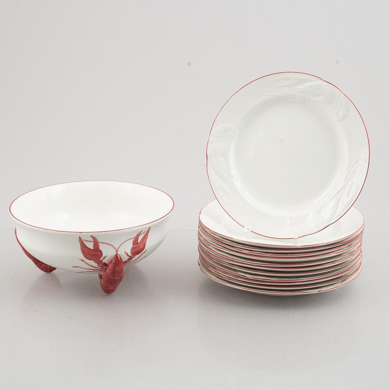 Alf Wallander, crayfish bowl and plates, Rörstrand (13 pieces), second half of the 20th Century.