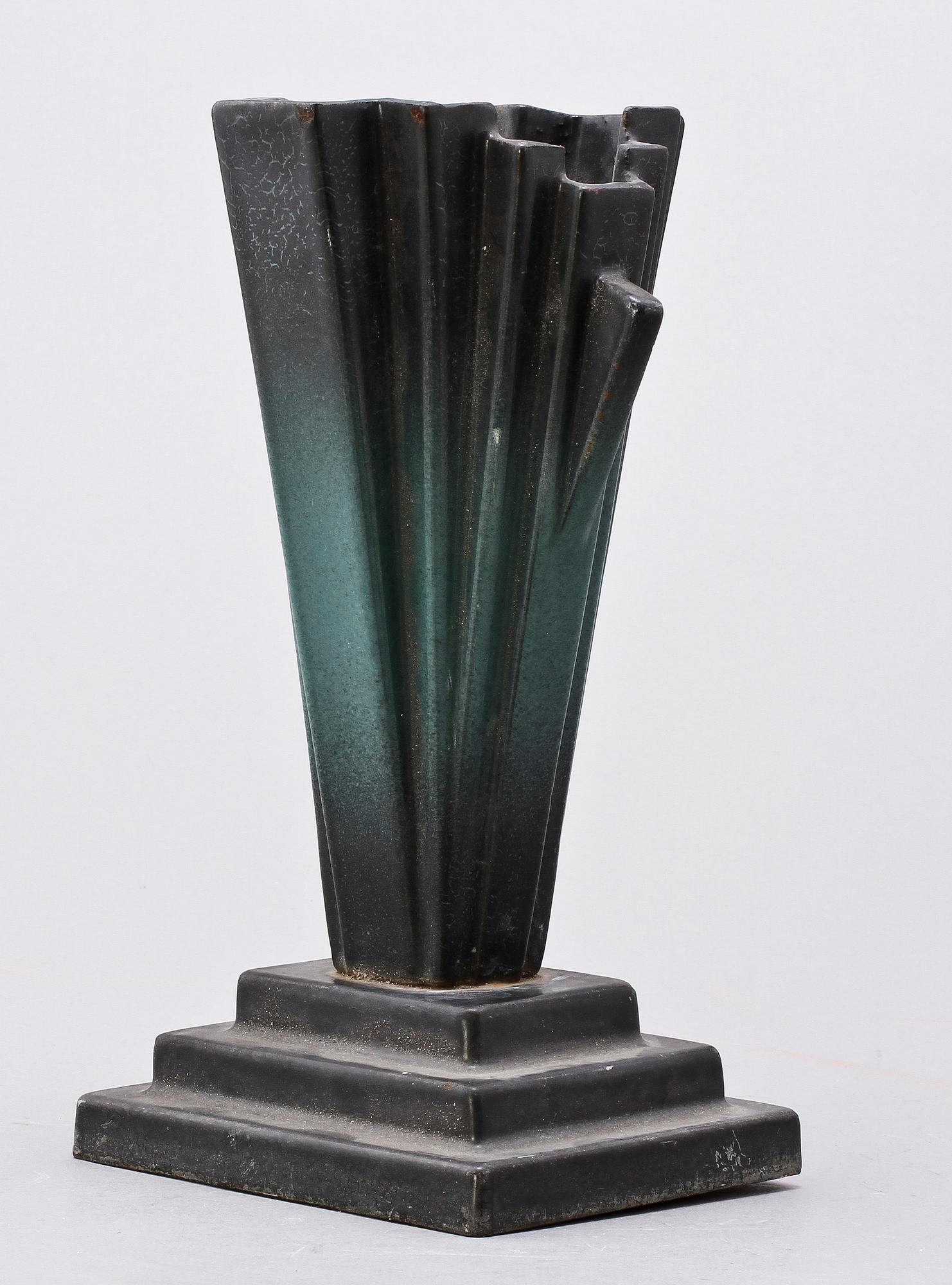 VAS, art deco-stil, 1900-tal.