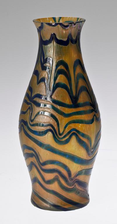 VAS, glas, troligen de Kralik, tidigt 1900-tal.