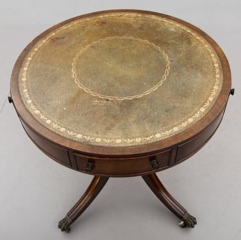 KARUSELLBORD, England, 1900-tal.