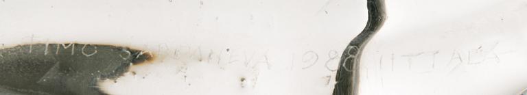 A glass sculpture signed Timo Sarpaneva 1988, Iittala.