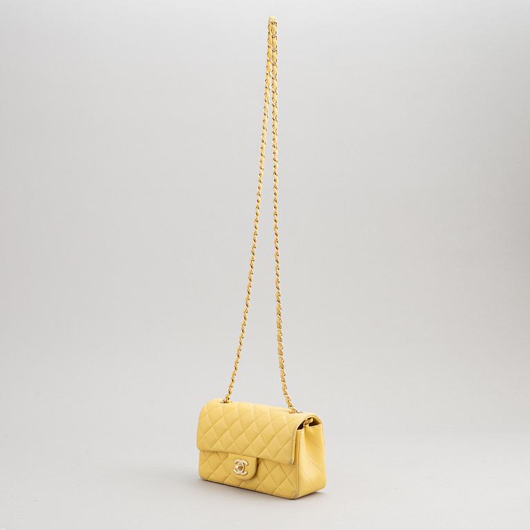 Chanel, väska, "Classic Mini Single Flap Bag", 2016-17.