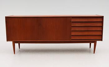 SIDEBOARD, 1900-talets andra hälft.