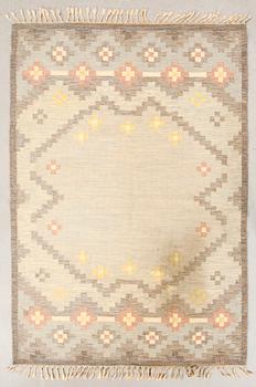 Gitt Grännsjö Carlsson, rölakan rug signed, approximately 240x166 cm.