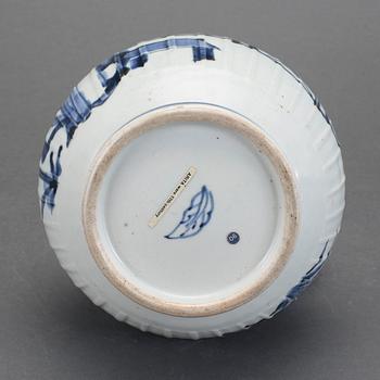 KENDI, porslin, Japan, Edo (1603-1867).