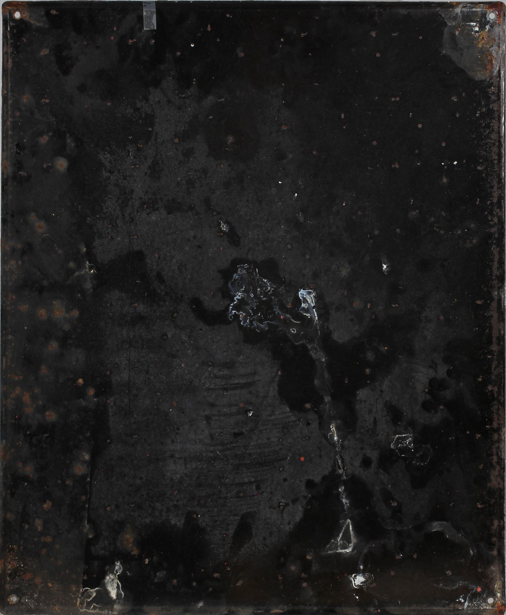 SKYLT, emalj, 1900-talets första hälft.