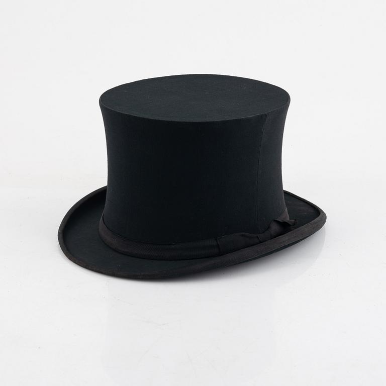 A top hat in case, by Lincoln Bennett & Co. London.