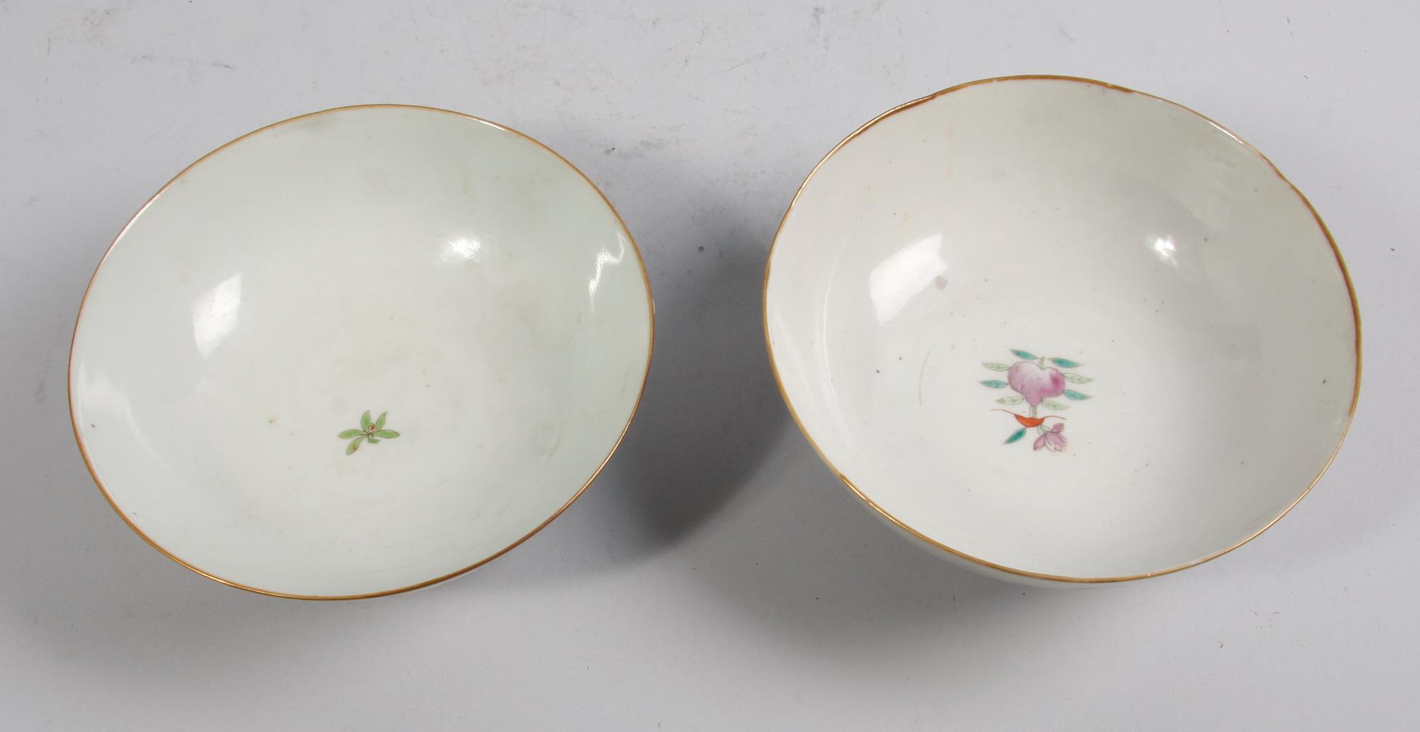 SKÅLAR, 2 st, porslin, Kina. 1800/1900-tal.