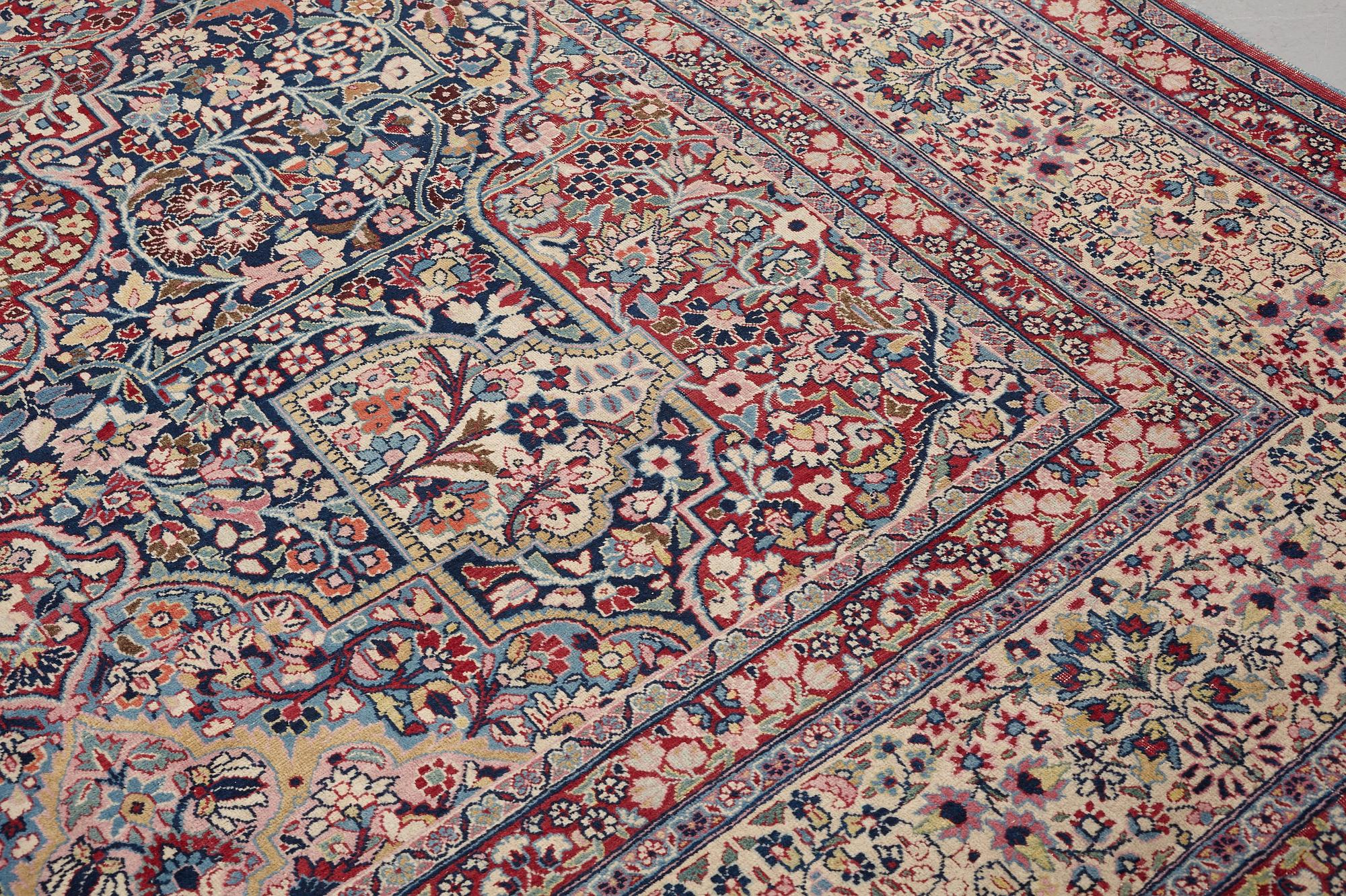 Matta, antik/semiantik Persisk, troligen Moud/Kirman, ca 388-390,5 x 301-315,5 cm.