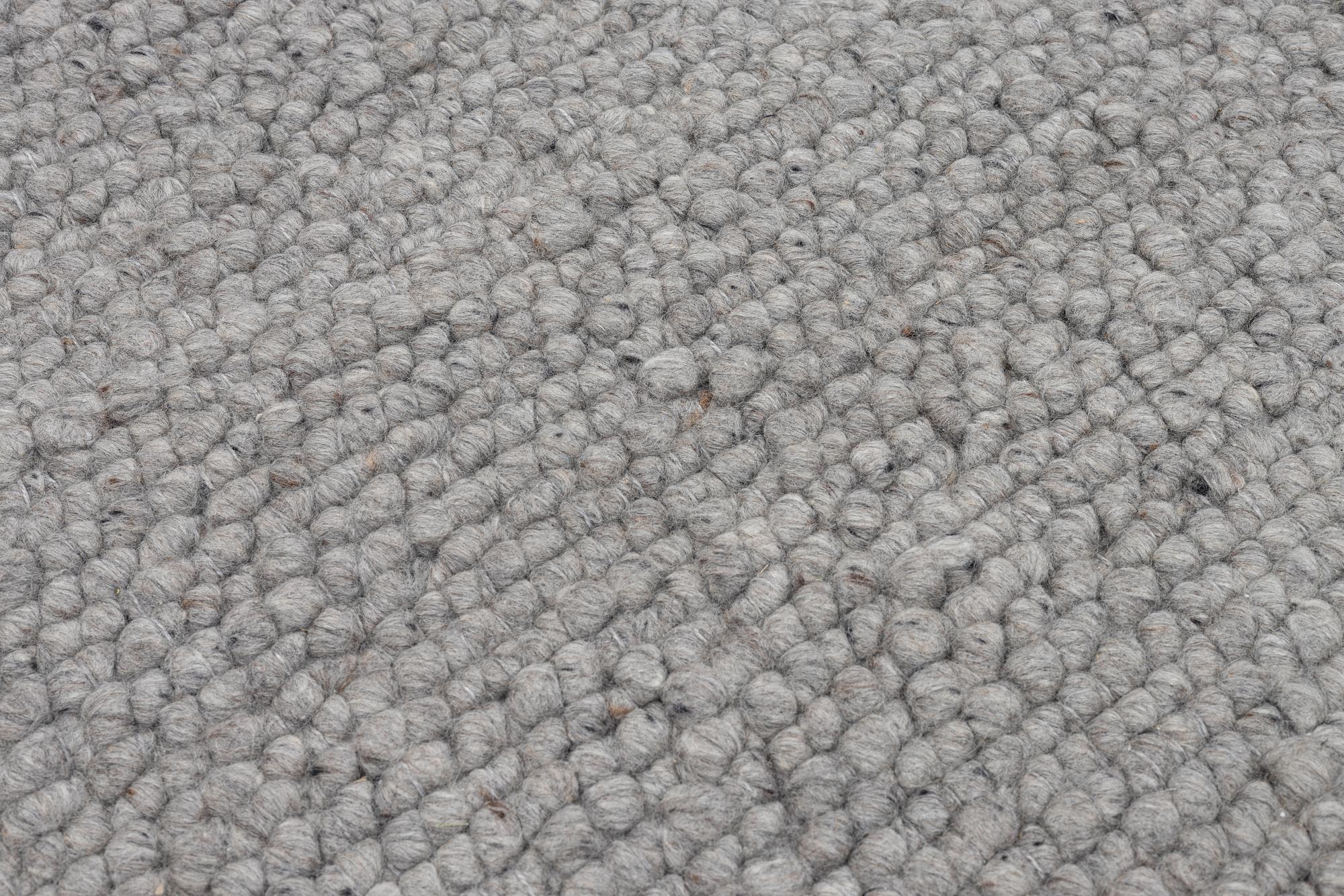 Matta, "Peas Random", Hay, Danmark ca 280x 200 cm.