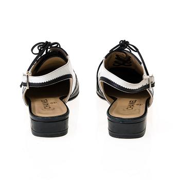SKOR, Chanel.