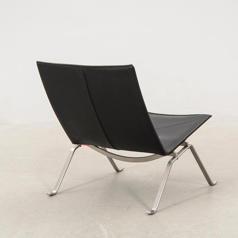 Poul Kjaerholm, Fåtölj, "PK-22", för Fritz Hansen Danmark 2006.