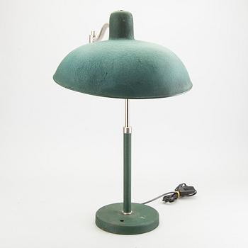 Skrivbordslampa, märkt Liberty. England, 1900-talets mitt.