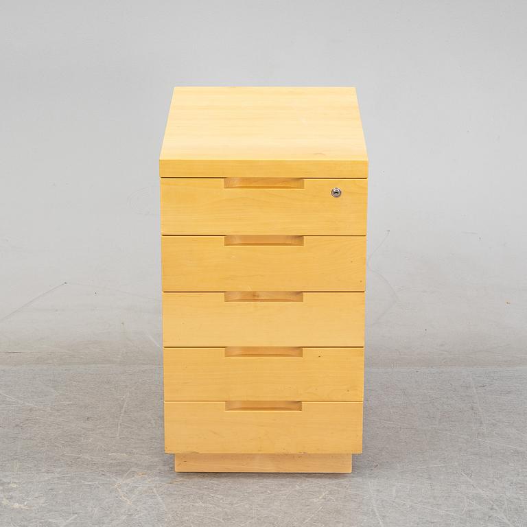 Alvar Aalto, a birch drawer unit, model 'H297' Artek, Finland, 1990.