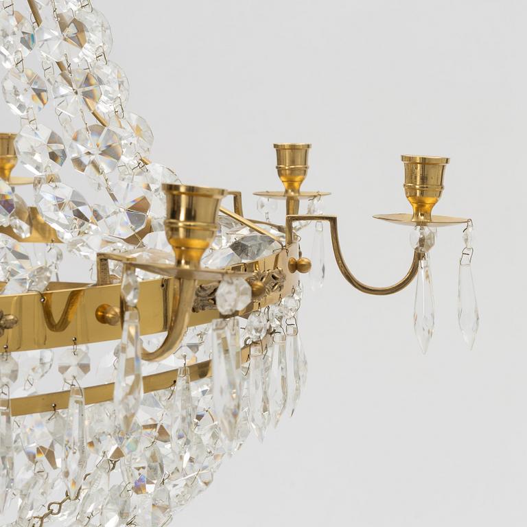 A contemporary Empire style chandelier for eight candles.