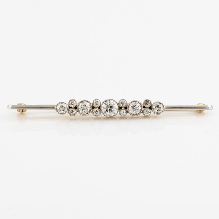 Brosch 18K guld med gammalslipade diamanter.