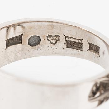 Ring, Jarl Sandin, star-shaped 18K white gold with old-cut diamonds.