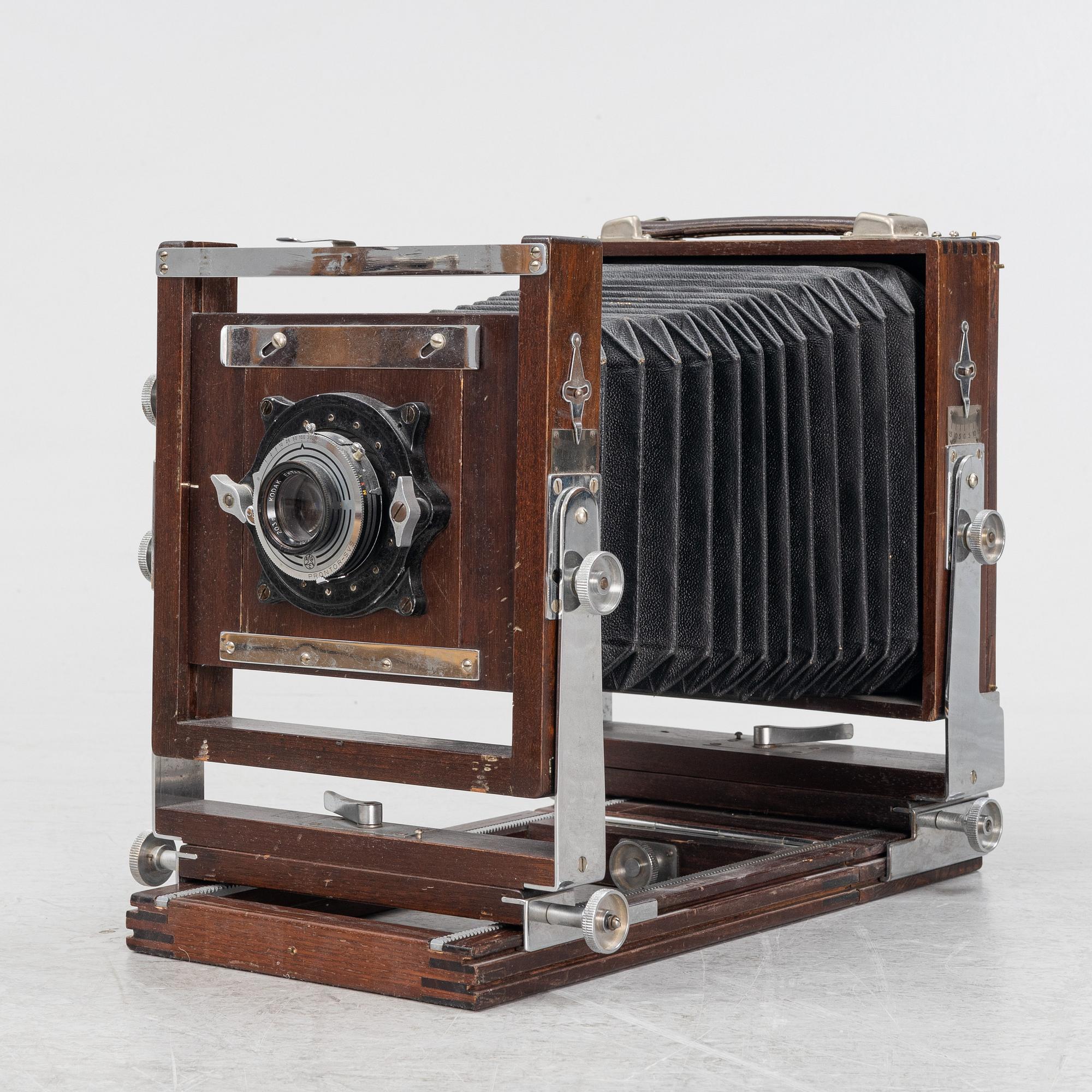 A box camera, first half of the 20th Century.