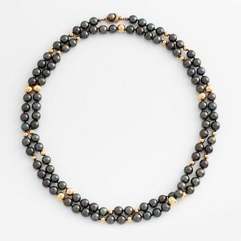 A cultured pearl necklace with 14K gold beads.