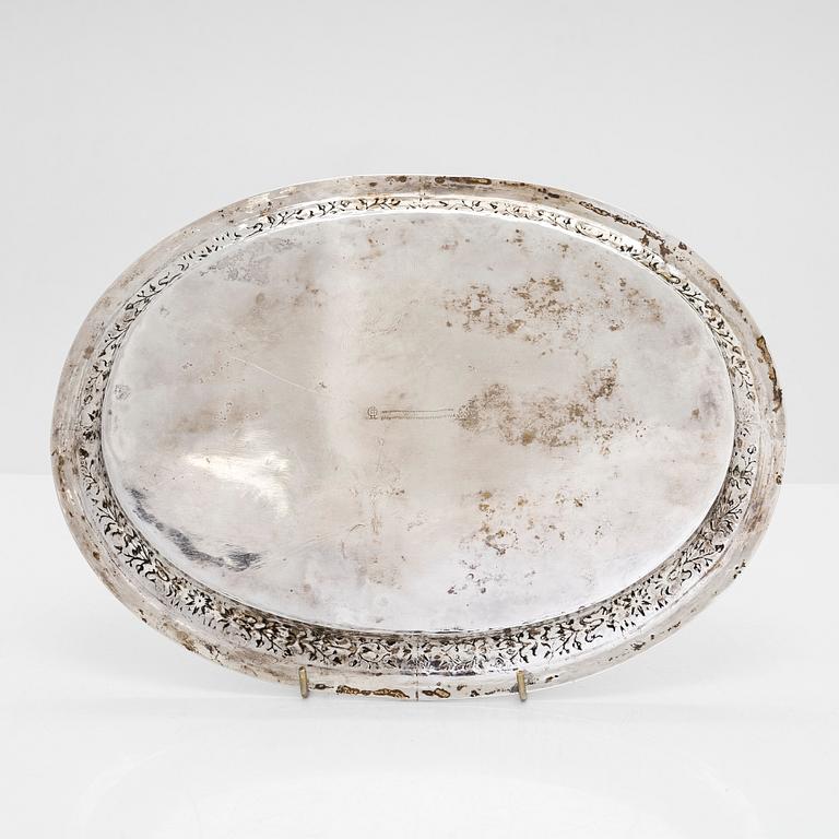 A silver tray, pseudo marks Dingeldein Brothers, Hanau, Germany, late 19th century.
