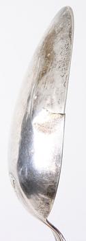 SKEDAR, 5 st, silver, senempire/senempirestil, 1800-tal, delvis stämplade "P E SUNDBERG", vikt ca 85g.