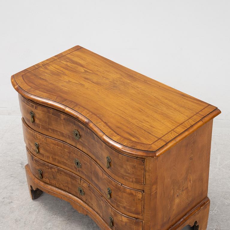 A Baroque commode, first part of the 18th Century.