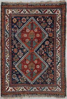 MATTA. Kaukasisk, old/semiantik, 138 x 96.