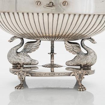 Johan Petter Grönvall, sockerskrin, silver, Stockholm, sannolikt kring 1820. Empir.