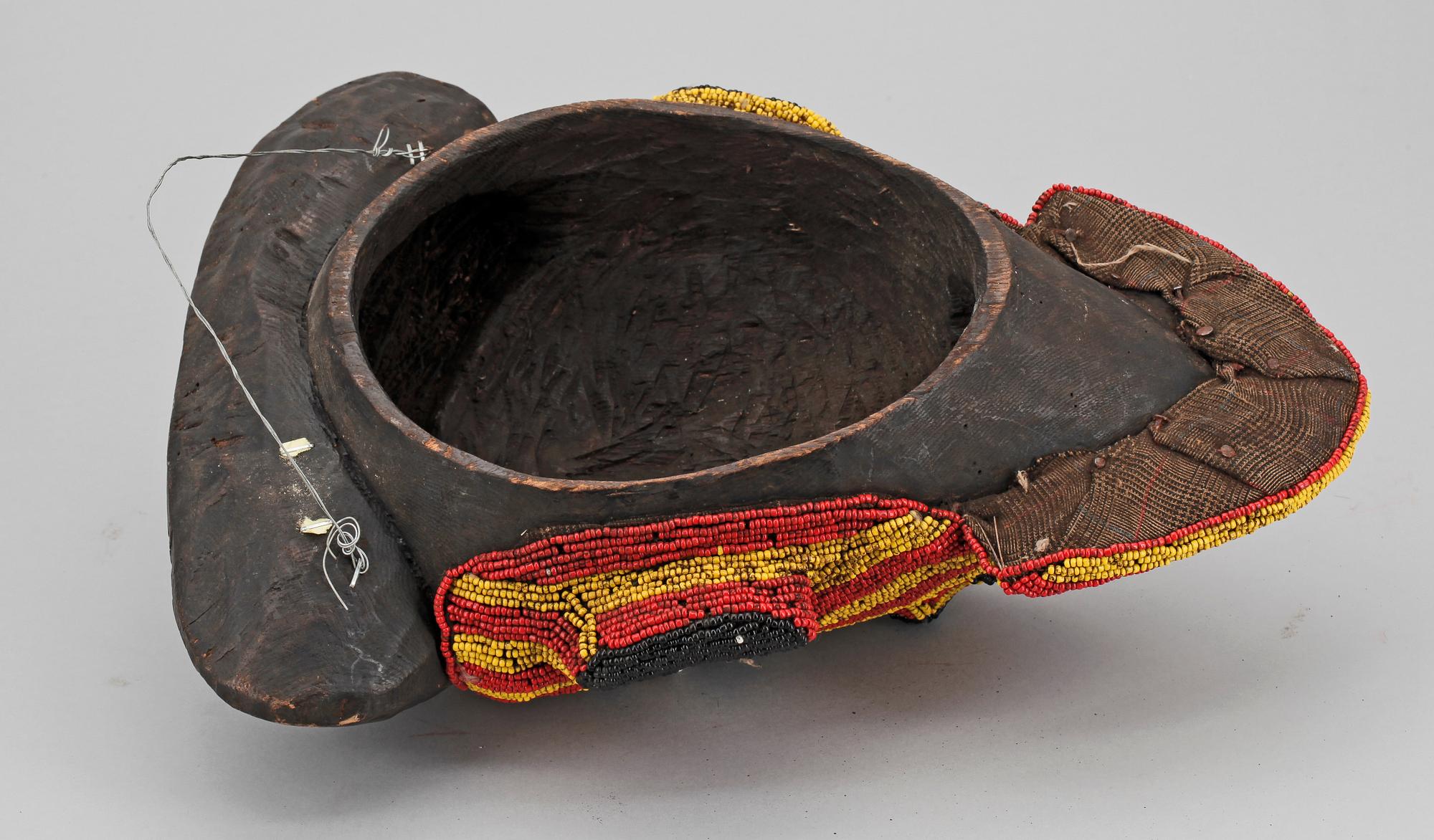 CEREMONIELL MASK, Kamerun, 1900-tal.