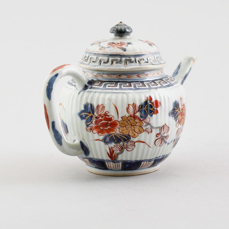 TEKANNA, porslin, Kina, 1700-tal.