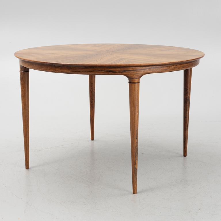 Svante Skogh, a "Cortina" dining table from Seffle Möbelfabrik, 1960's.