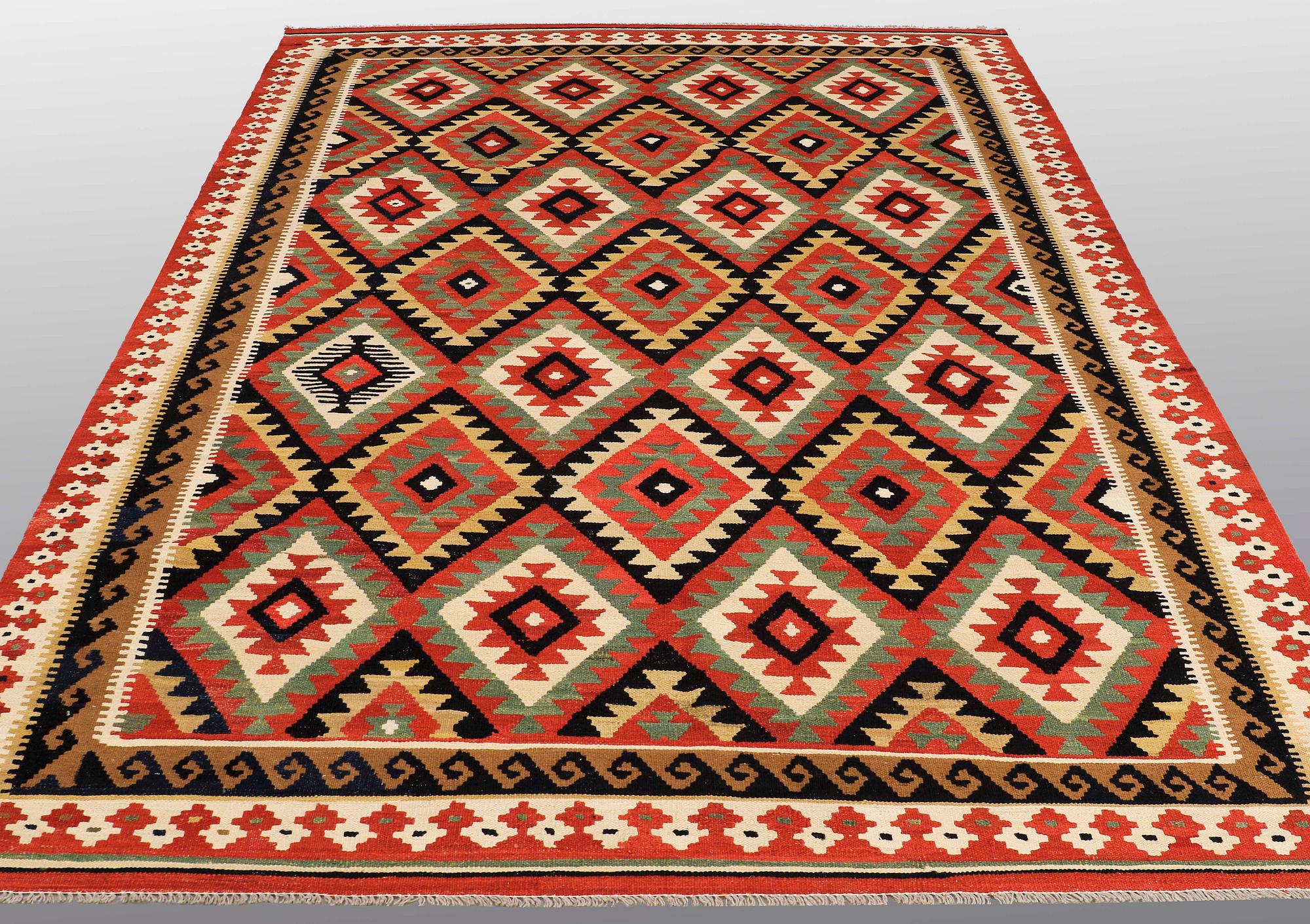 CARPET, Kilim, ca 302 x 207 cm.