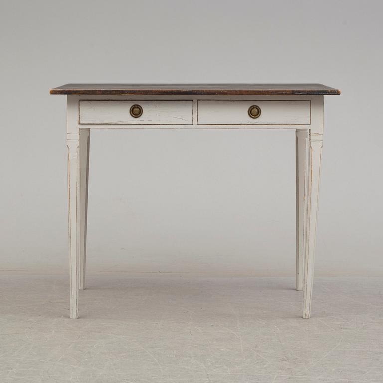 a writing desk from around 1900.