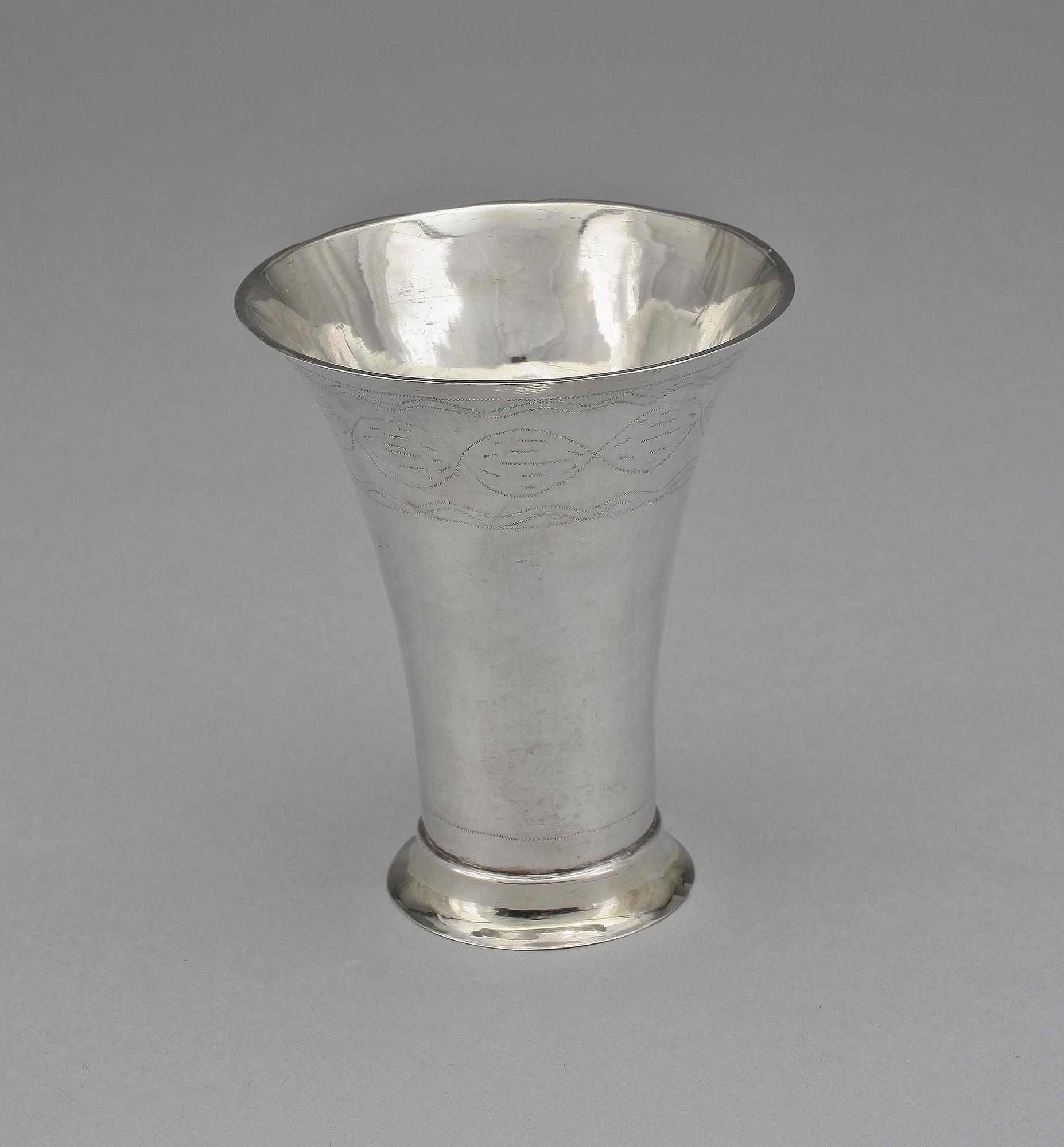 BÄGARE, silver, Anders Pihra, Åbo, 1817. Vikt 71 g.