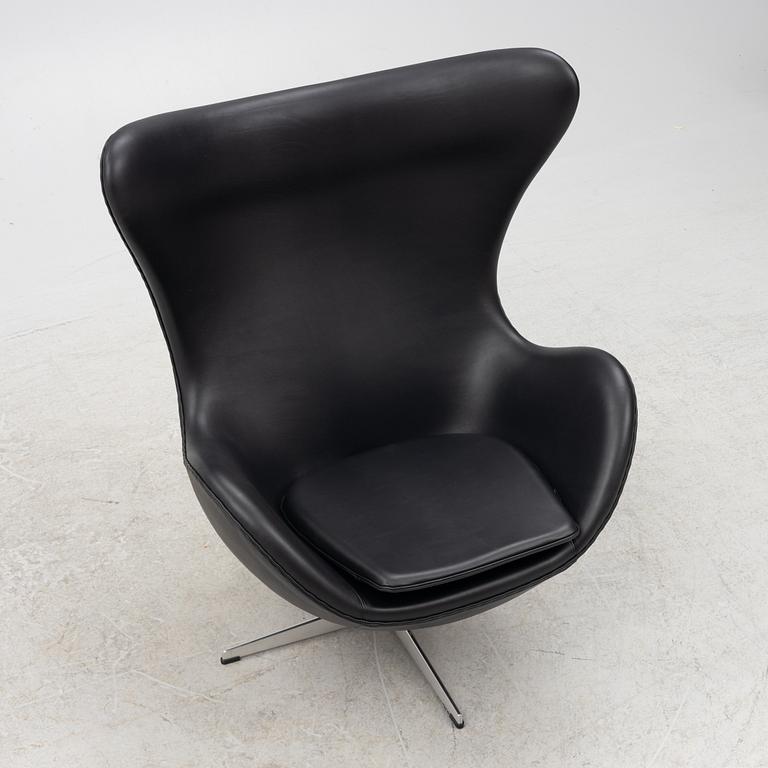 Arne Jacobsen, an 'Egg' lounge chair, Fritz Hansen, Denmark, 2021.