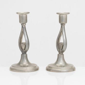 Paavo Tynell, A pair of 1920/30's '8022' candlesticks for Taito.