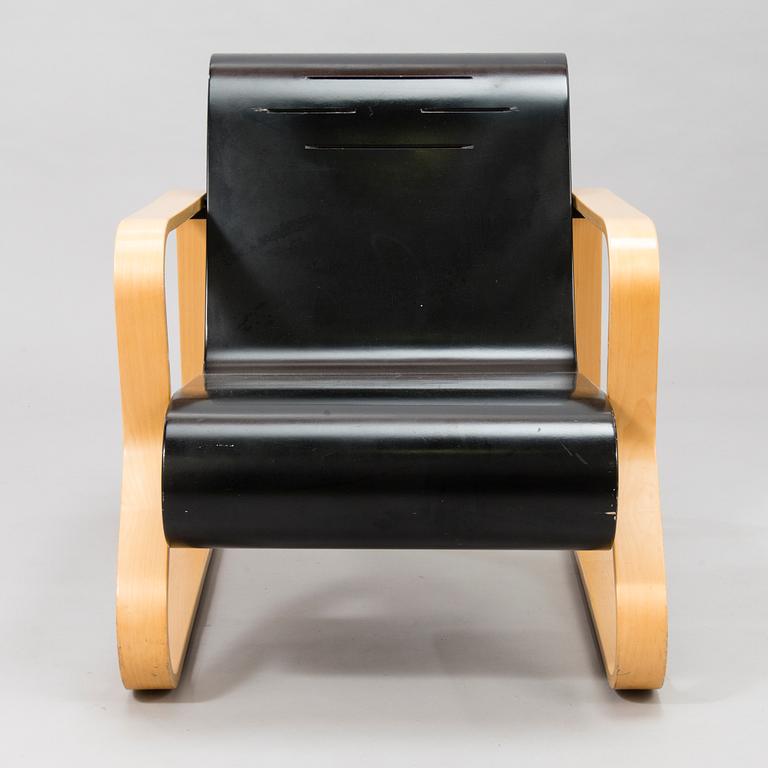 ALVAR AALTO, An armchair no 41, 'Paimio'.