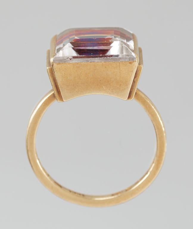 WIWEN NILSSON, ring, Lund 1942, 18K.