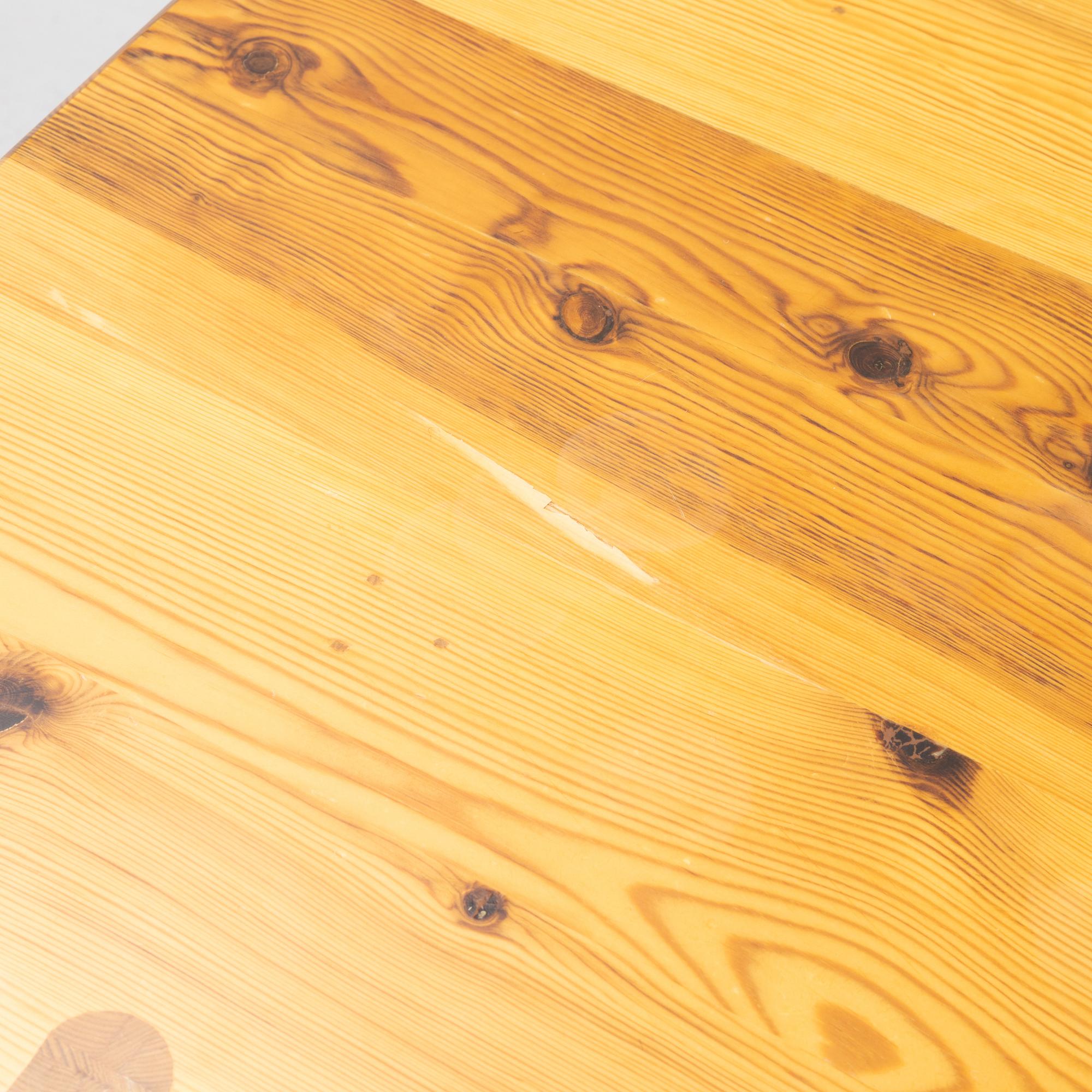 Roland Wilhelmsson, dining table, Ågesta, 1976.