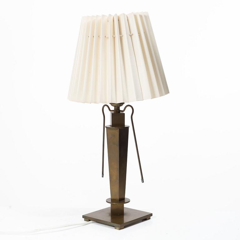 A table lamp, first half of the 20th century.