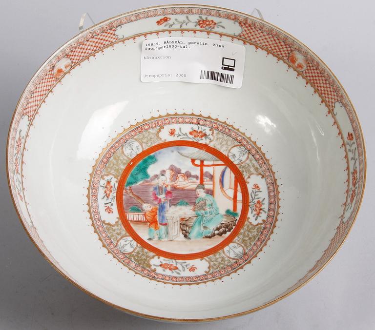 BÅLSKÅL, porslin. Kina 1800-tal.