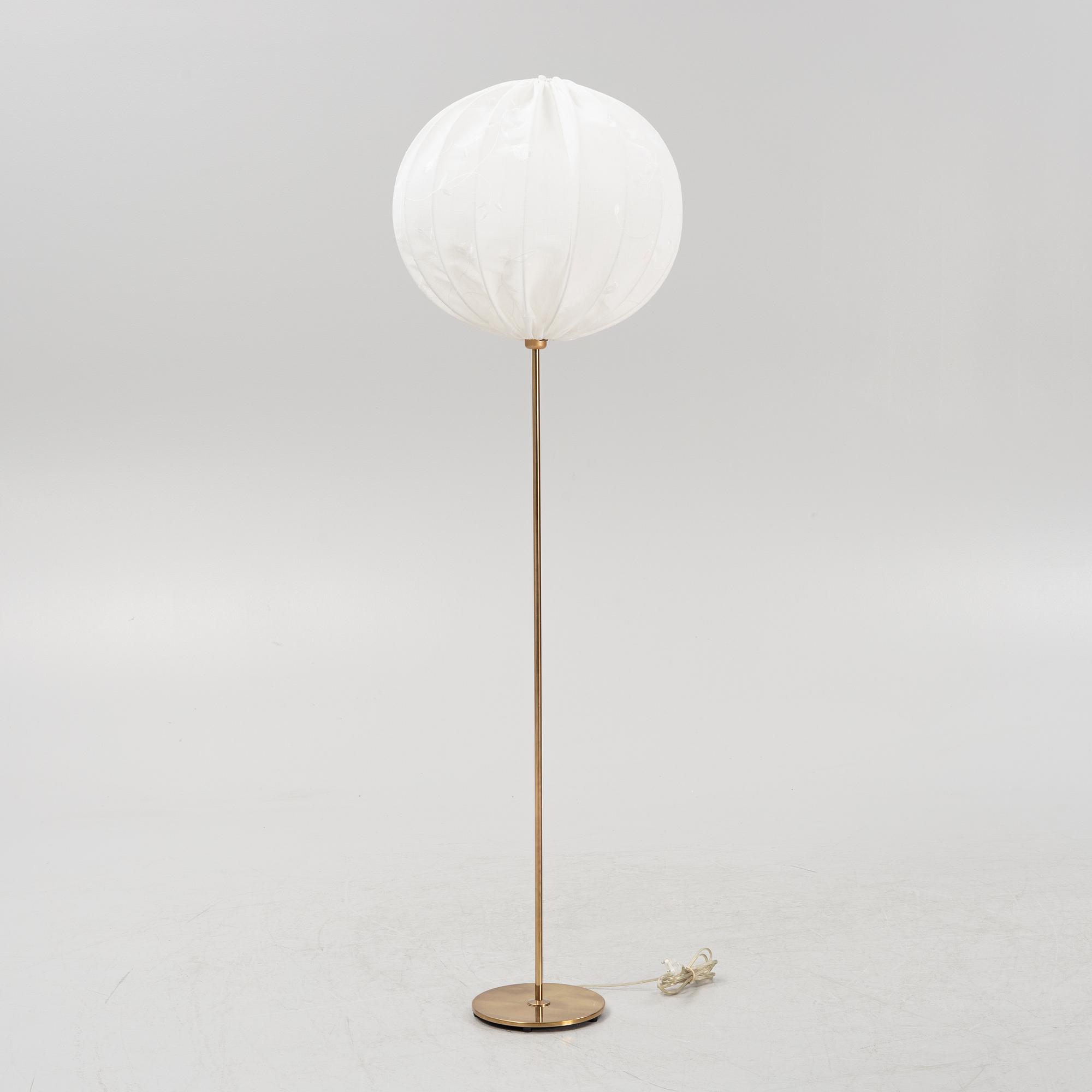 A model 'G-019' brass floor light, Bergboms.