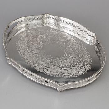 silver plated serving trays from Sheffield England, 20th century.