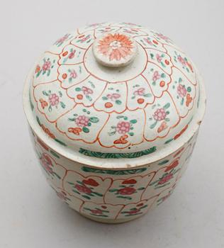 BOJAN MED LOCK, porslin, Kina, 1800-tal.