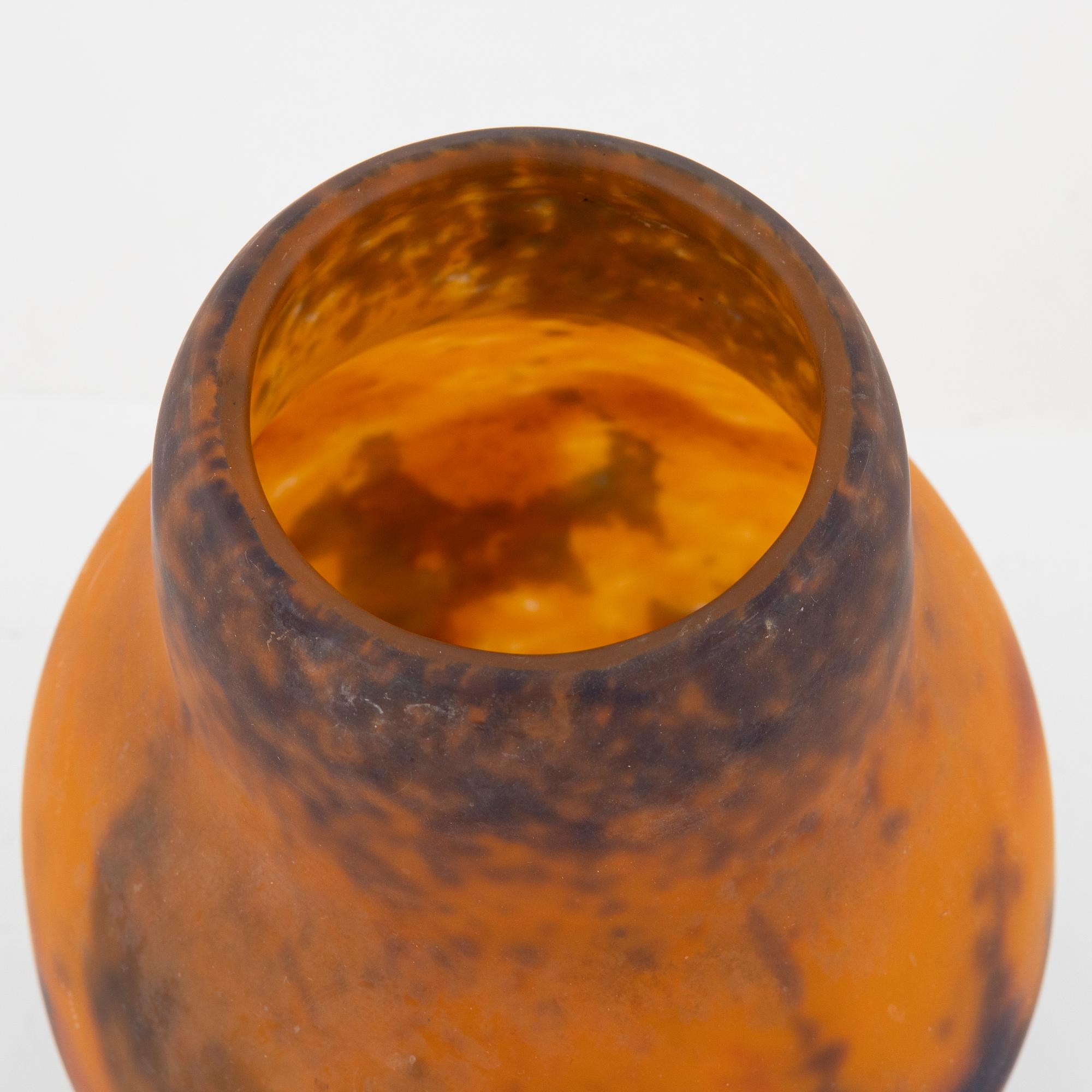 An Art Nouveau glass vase, Muller Frères, Luneville, France.