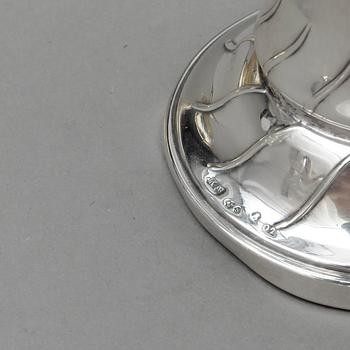 PARTI SILVER, 5 st, däribland C G Hallberg, Stockholm, 1900-talets första hälft, vikt ca 462 gram.