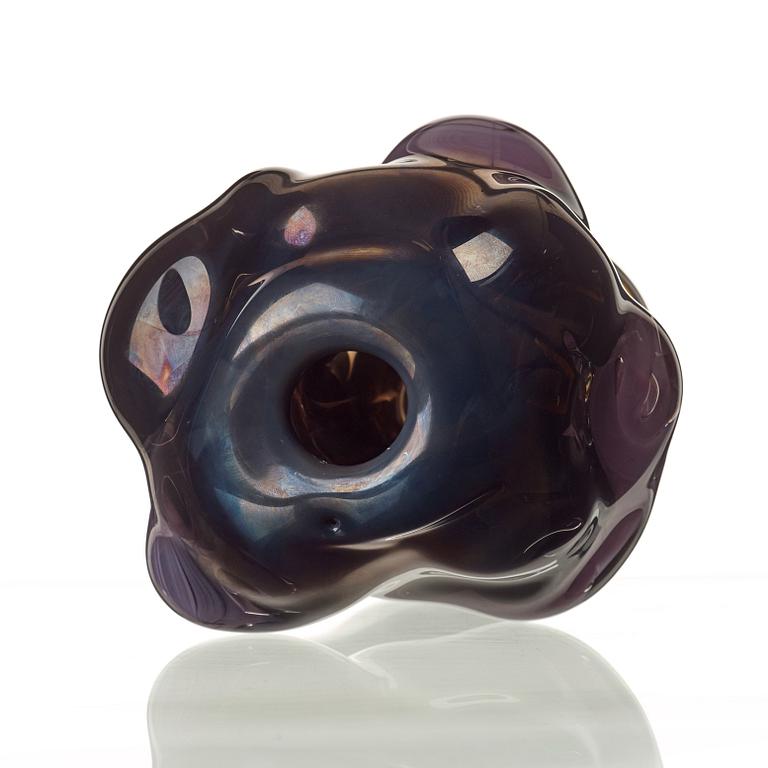 Per B. Sundberg, a unique Per B Sundberg glass vase, Orrefors, Sweden 1998.