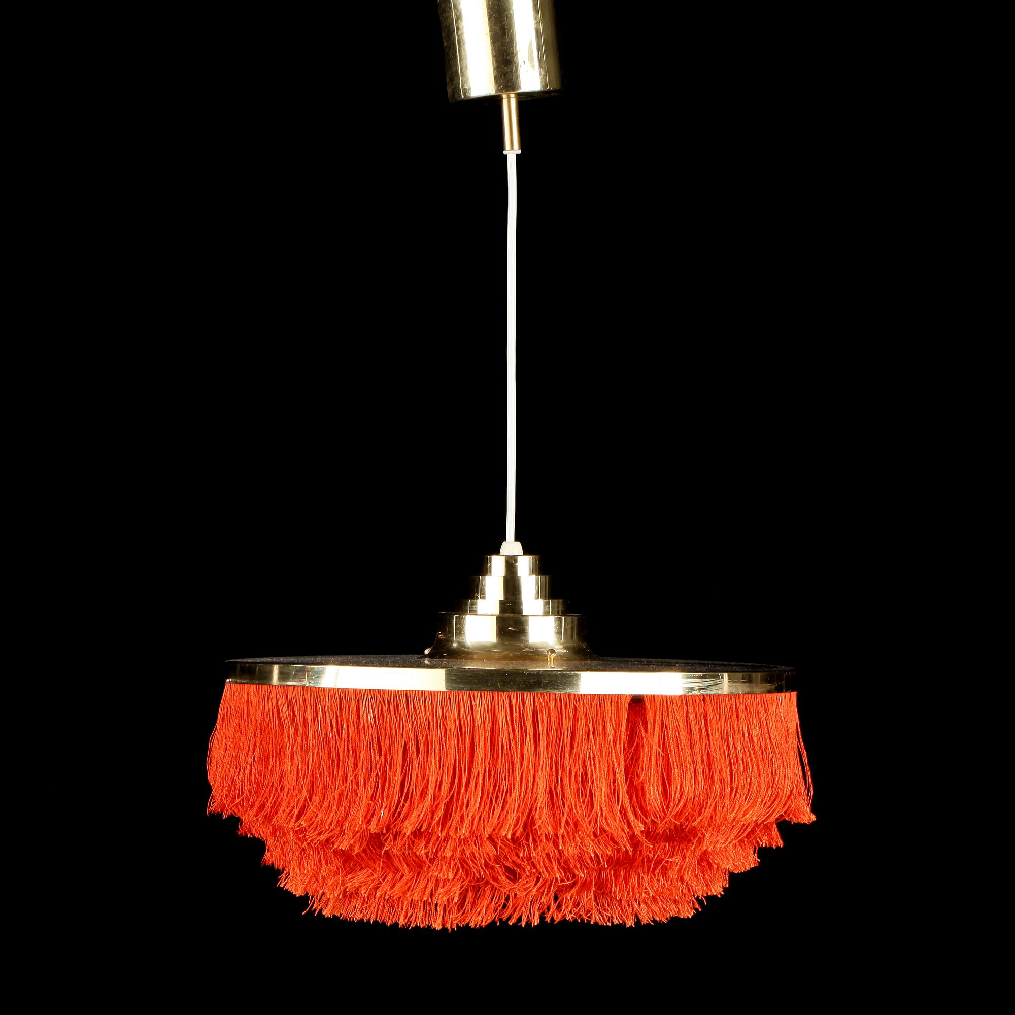 TAKLAMPA, Hans Agne Jakobsson, Markaryd, 1970-tal. Höjd ca 20 cm.